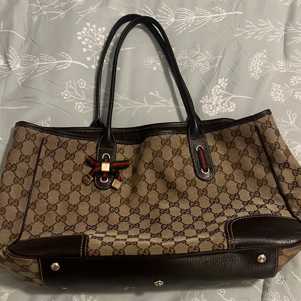 Gucci purse